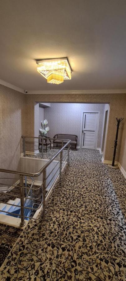 Sheykh Hostel Andizhan Exteriör bild