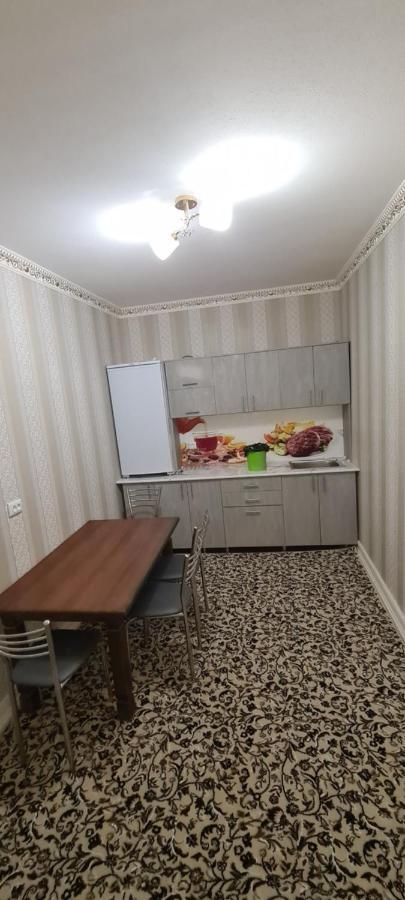 Sheykh Hostel Andizhan Exteriör bild