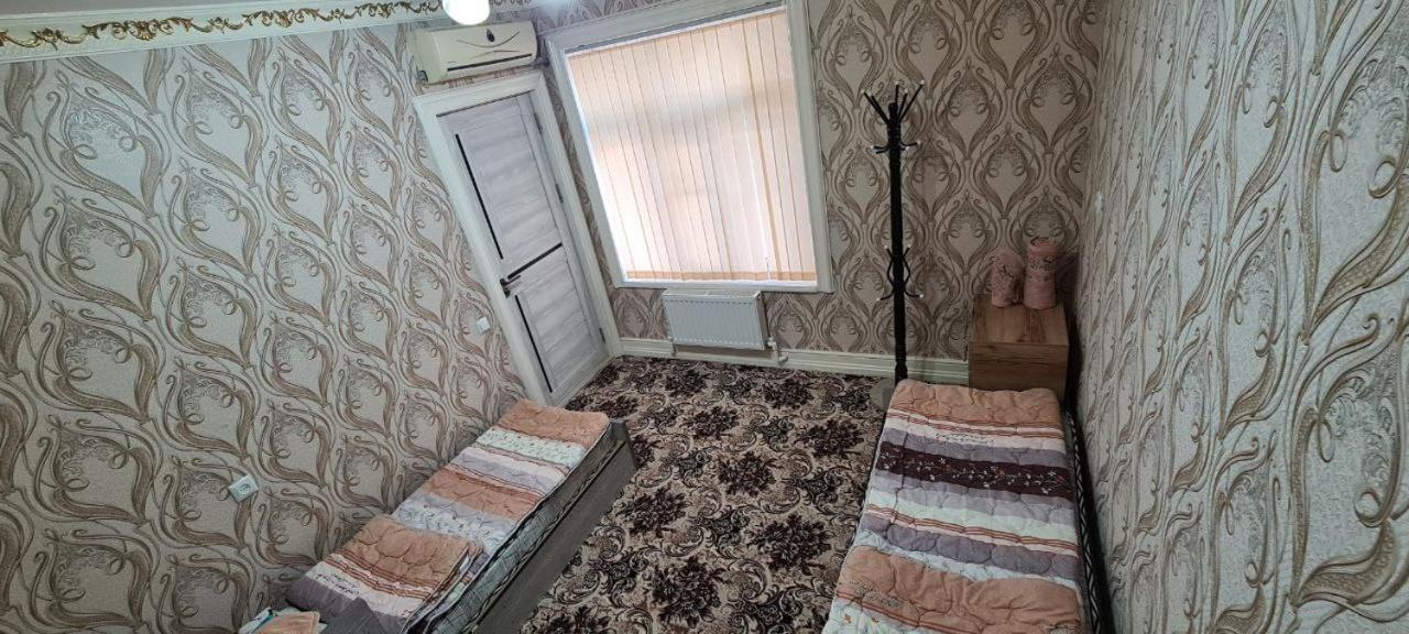 Sheykh Hostel Andizhan Exteriör bild