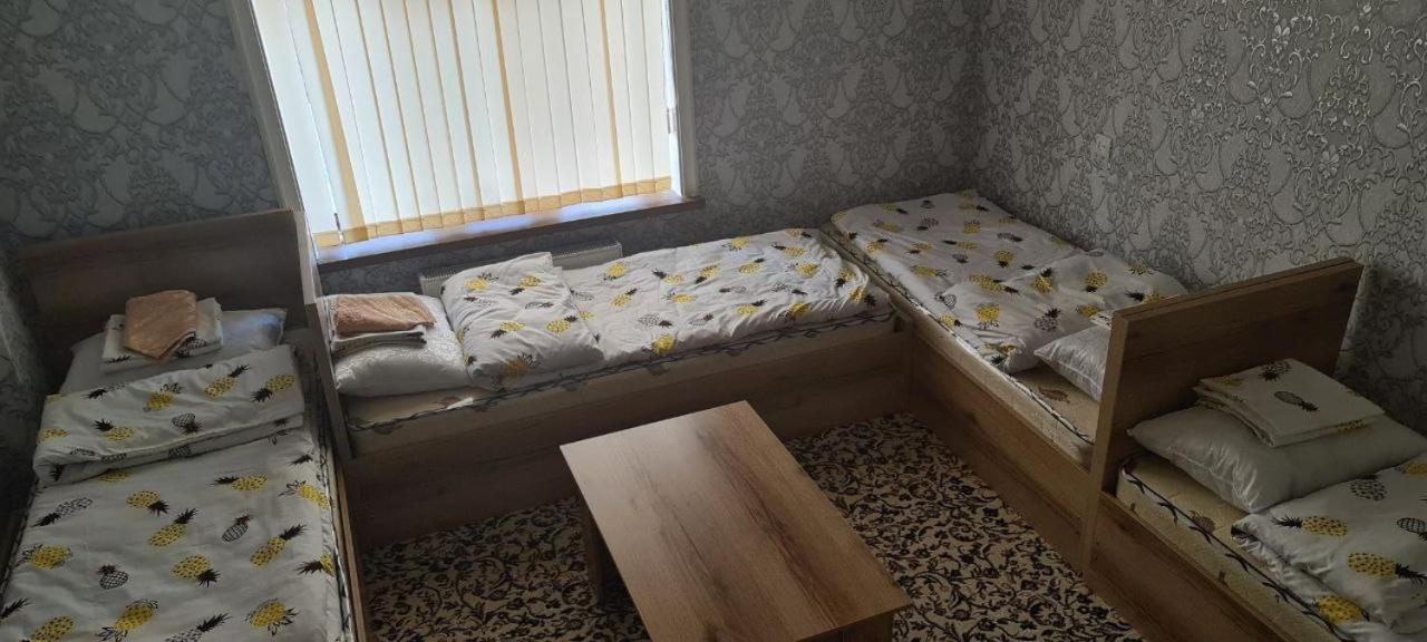 Sheykh Hostel Andizhan Exteriör bild